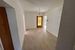 Erdgeschoßwohnung Lage - 3 Zimmer, 100 m&sup2;, 980&euro; | Angebot:25562383