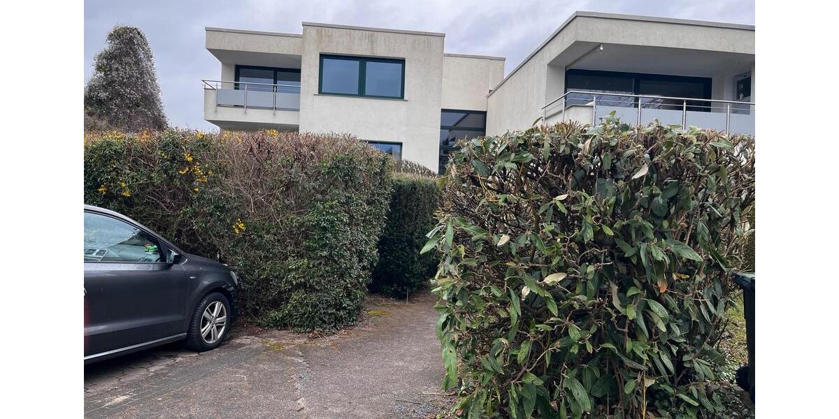 Etagenwohnung Detmold Hiddesen - 3.5 Zimmer, 92 m&sup2;, 1.300&euro; | Angebot:25591789