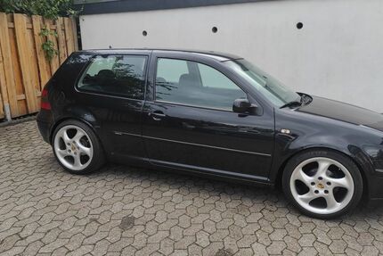 VW Golf 249.500 km 2.750 &euro; Leopoldshöhe 33818