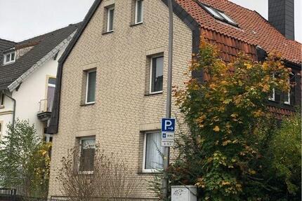 Haus Detmold - 7 Zimmer, 200 m&sup2;, 450.000&euro; | Angebot:24662652