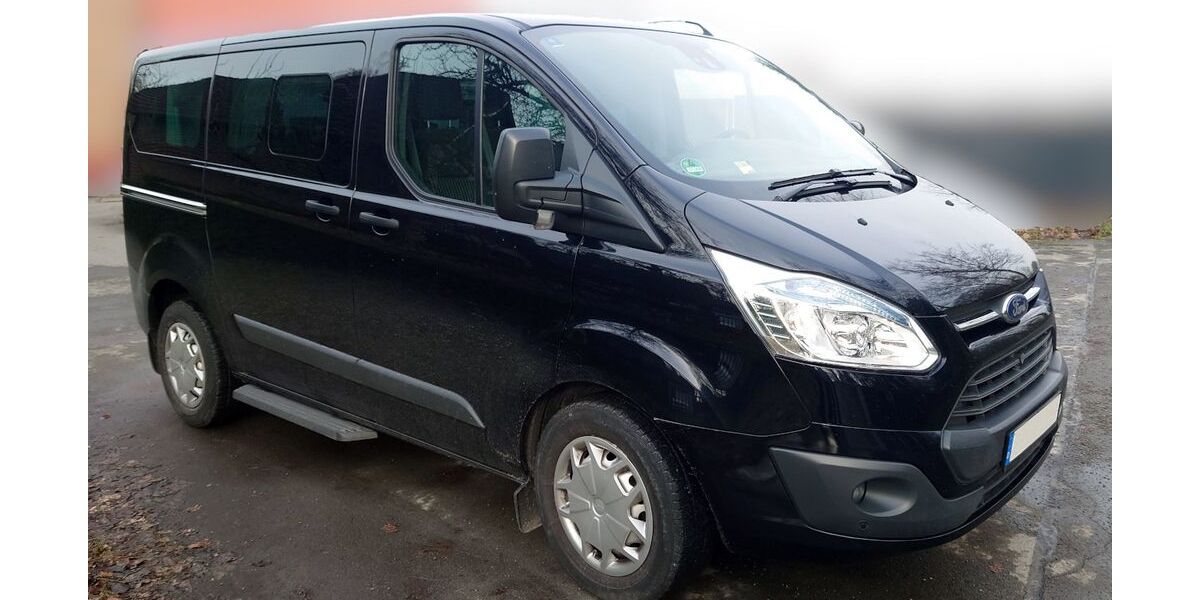 Ford Tourneo Custom 155.000 km 16.600 &euro; Halle 33790