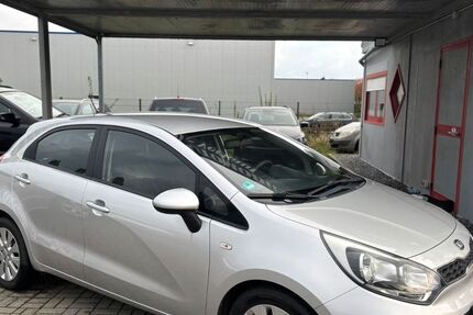 Kia Rio 149.210 km 5.790 &euro; Enger 32130
