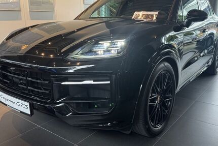 Porsche Cayenne 7.499 km 133.850 &euro; Bielefeld 33609