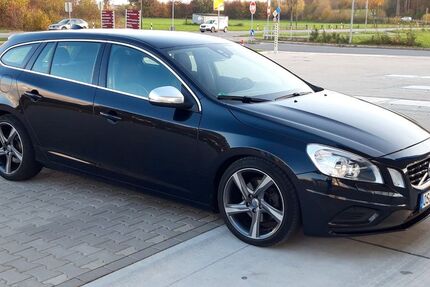 Volvo V60 274.000 km 7.200 &euro; Melle 49324