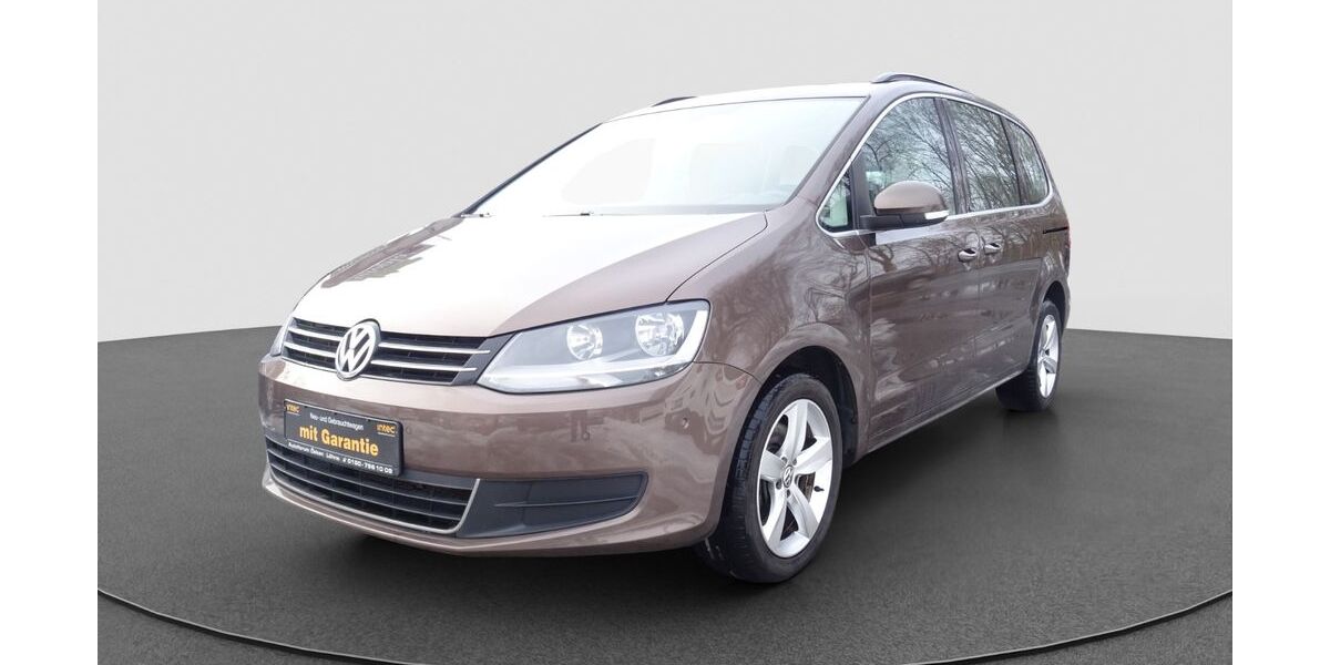 VW Sharan 134.998 km 14.490 &euro; Löhne 32584
