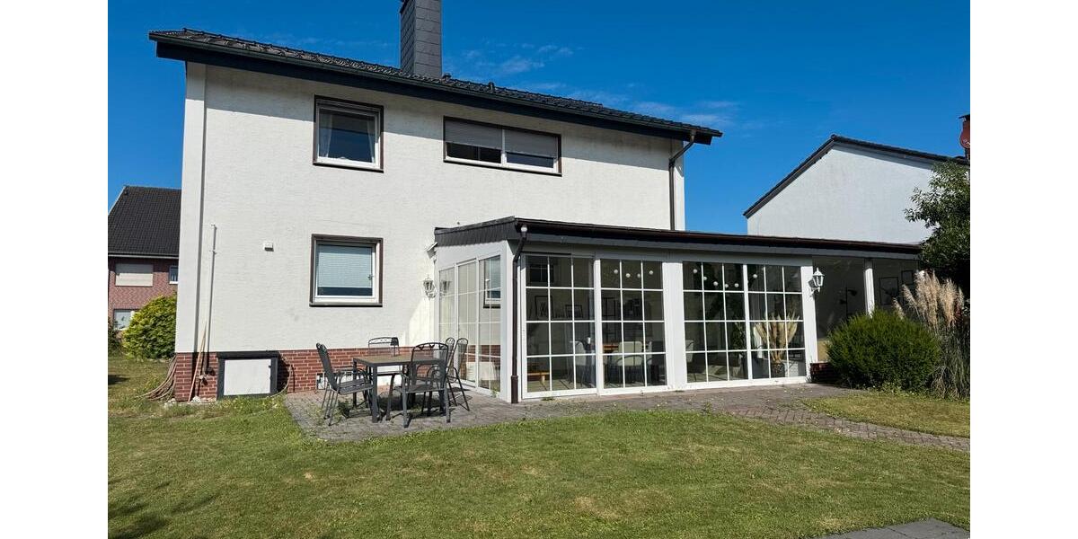 Einfamilienhaus Verl - 7 Zimmer, 215 m&sup2;, 549.000&euro; | Angebot:27230079