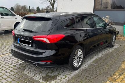 Ford Focus 98.000 km 13.000 &euro; Bad Salzuflen 32107