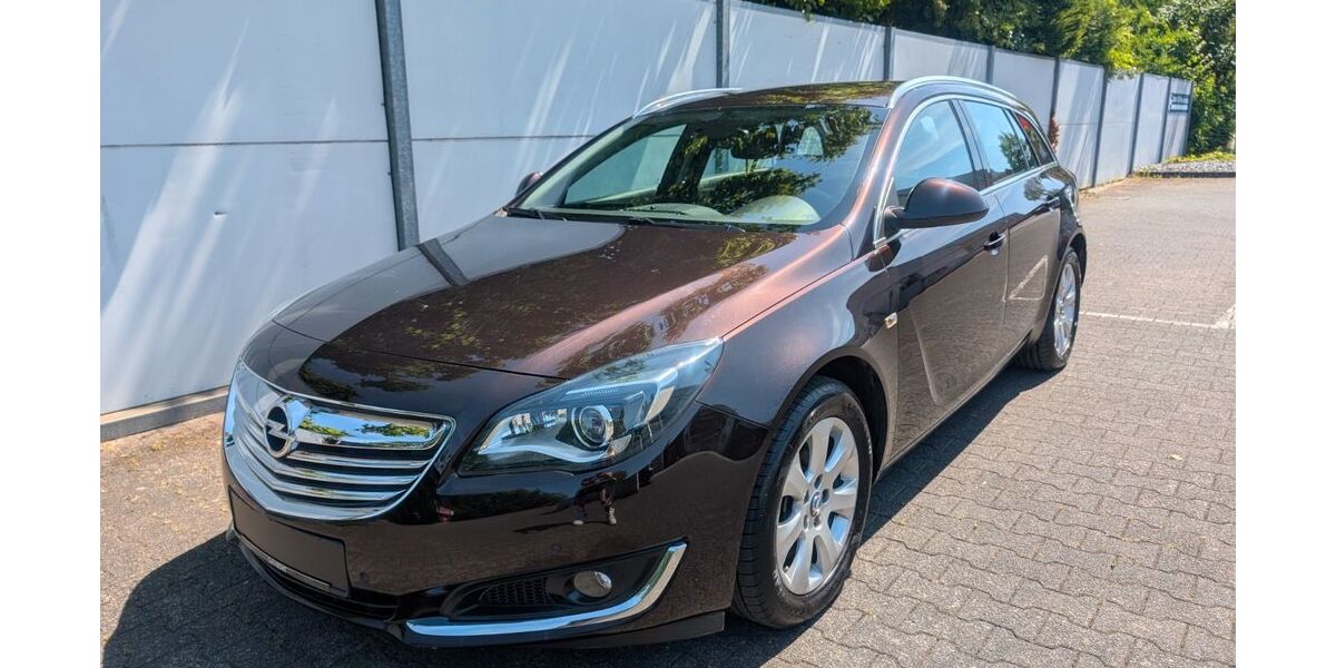 Opel Insignia 88.145 km 11.399 &euro; Detmold 32758