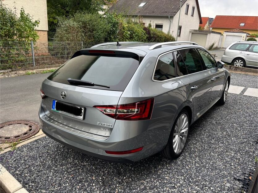 Skoda Superb 106.000 km 19.000 € Paderborn 33104
