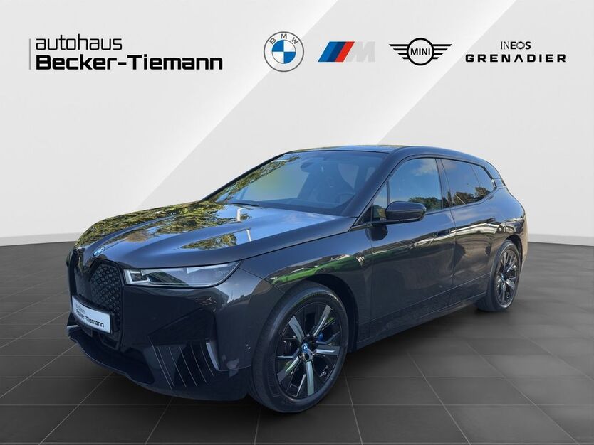 BMW iX 36.390 km 49.889 € Bielefeld 33719
