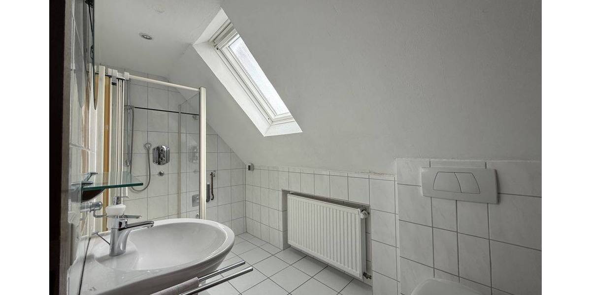 Etagenwohnung Bad Salzuflen Innenstadt - 3 Zimmer, 69 m&sup2;, 490&euro; | Angebot:26904025