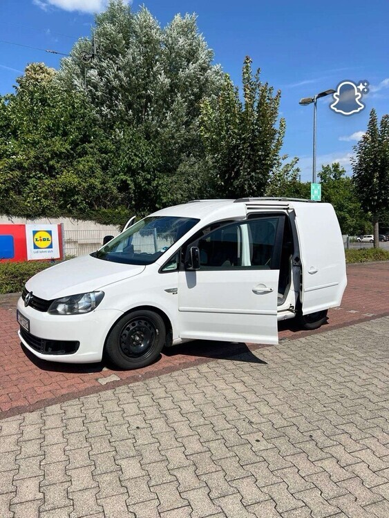 VW Caddy 337.290 km 5.100 € Bielefeld 33602