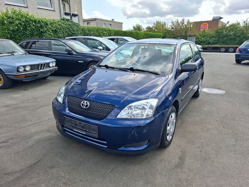 Toyota Corolla 158.000 km 1.699 € Paderborn 33100