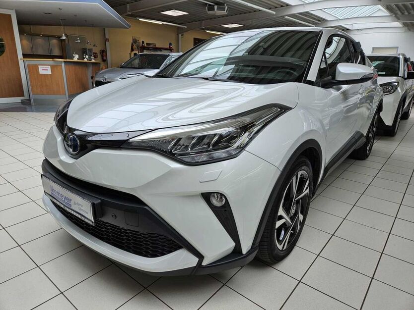 Toyota C-HR 34.980 km 23.690 € Paderborn 33104