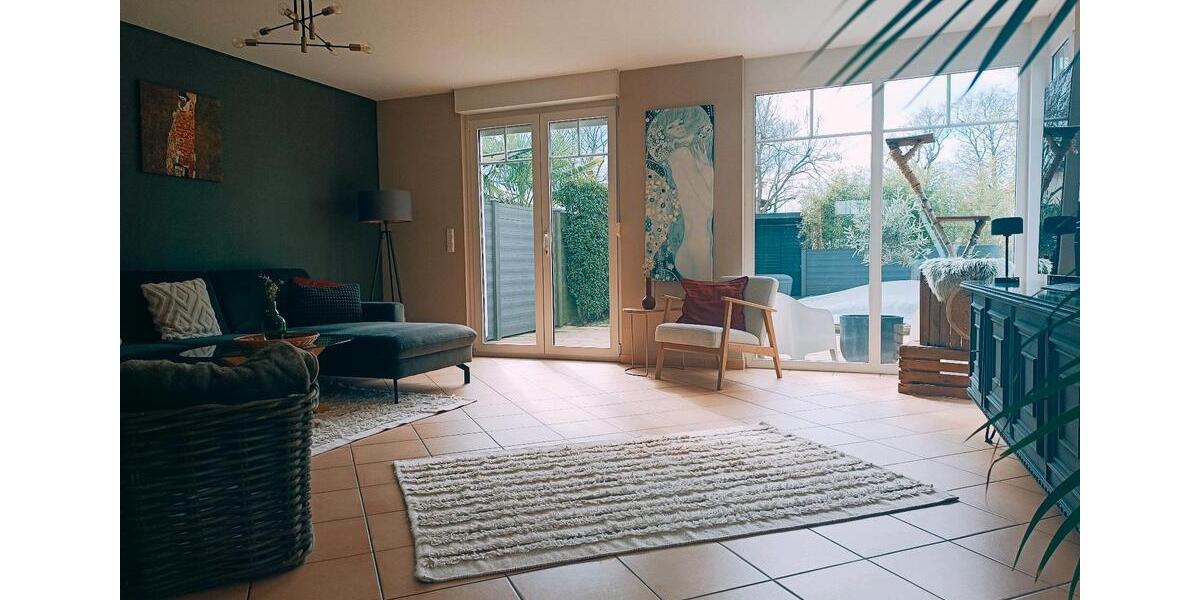 Reihenhaus Steinhagen - 4 Zimmer, 183 m&sup2;, 1.650&euro; | Angebot:25647278