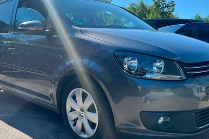 VW Touran 214.000 km 3.999 &euro; Detmold 32758