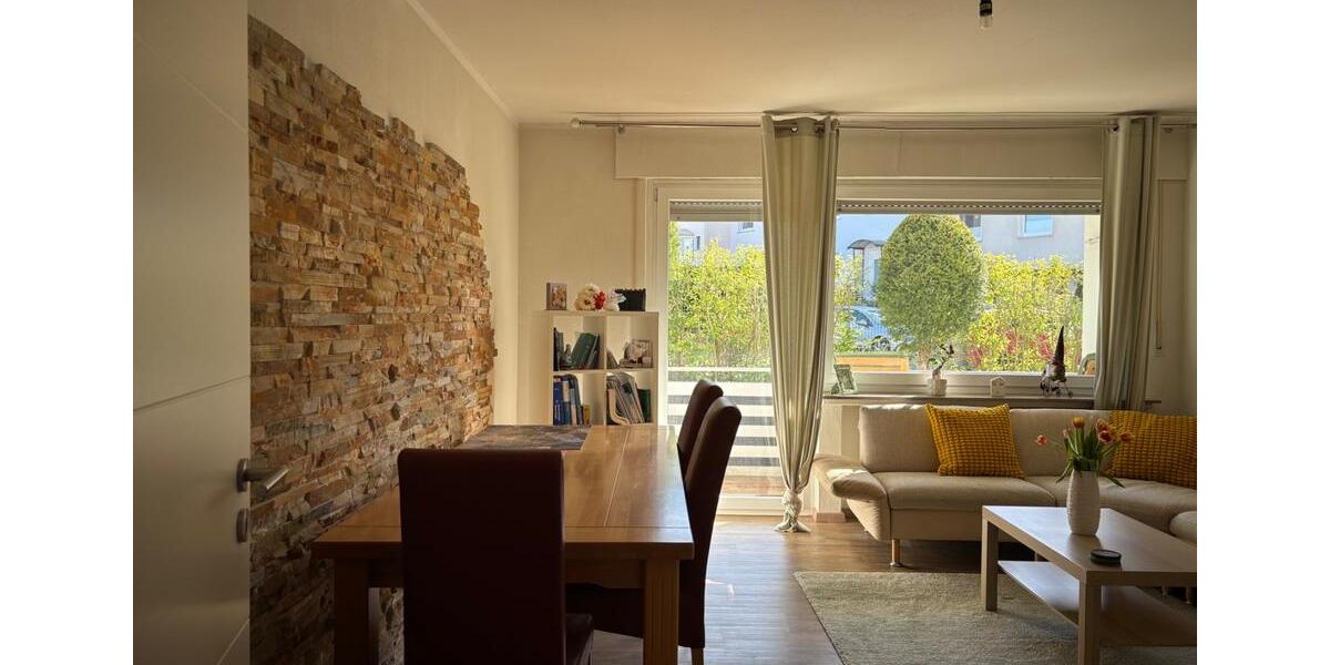 Etagenwohnung Detmold Hiddesen - 3 Zimmer, 69 m&sup2;, 600&euro; | Angebot:26327032