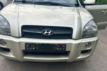 Hyundai TUCSON 144.000 km 3.999 &euro; Detmold 32758