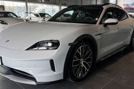 Porsche Taycan 8.374 km 109.800 &euro; Bielefeld 33719