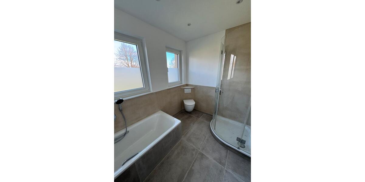 Maisonettenwohnung Bad Salzuflen Ehrsen-Breden - 5 Zimmer, 140 m&sup2;, 1.400&euro; | Angebot:26521337
