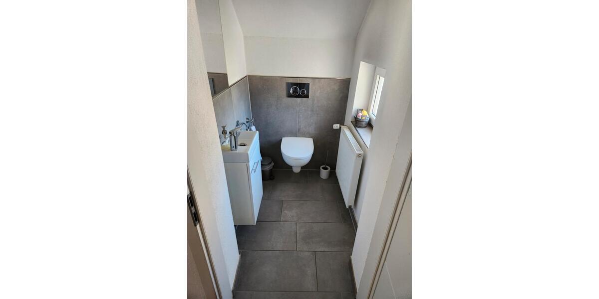 Einfamilienhaus Lage - 5.5 Zimmer, 185 m&sup2;, 399.000&euro; | Angebot:27083388