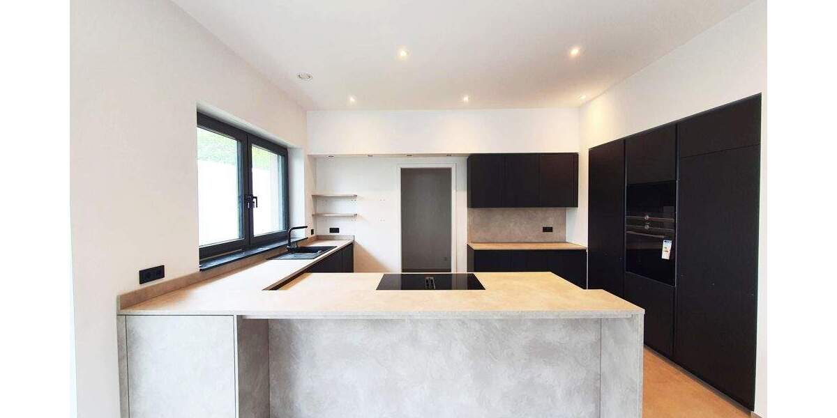 Mehrfamilienhaus, Wohnhaus Gütersloh Innenstadt - 6 Zimmer, 247 m&sup2;, 899.000&euro; | Angebot:25663663