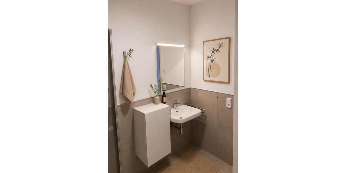 Etagenwohnung Detmold Hakedahl - 2 Zimmer, 62 m&sup2;, 750&euro; | Angebot:26683842