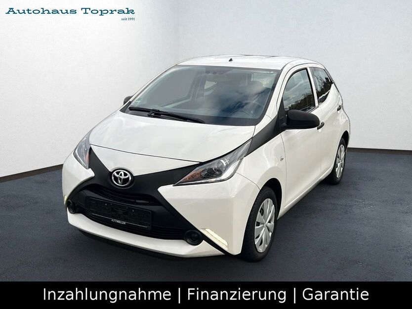 Toyota Aygo (X) 88.000 km 5.900 € Bielefeld 33689