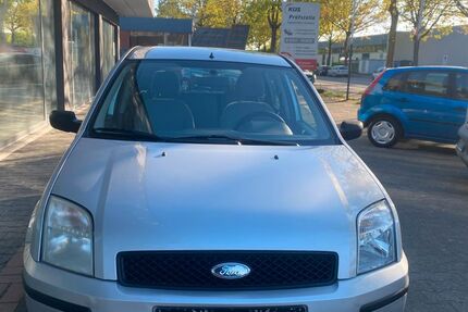 Ford Fusion 263.000 km 1.550 &euro; Gütersloh 33334
