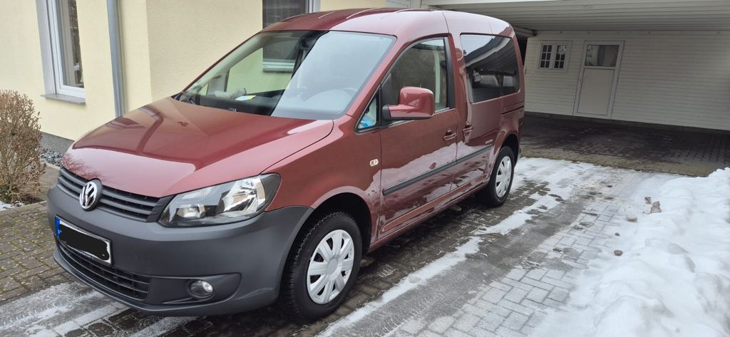 VW Caddy 108.216 km 19.500 &euro; Bad Oeynhausen 32547