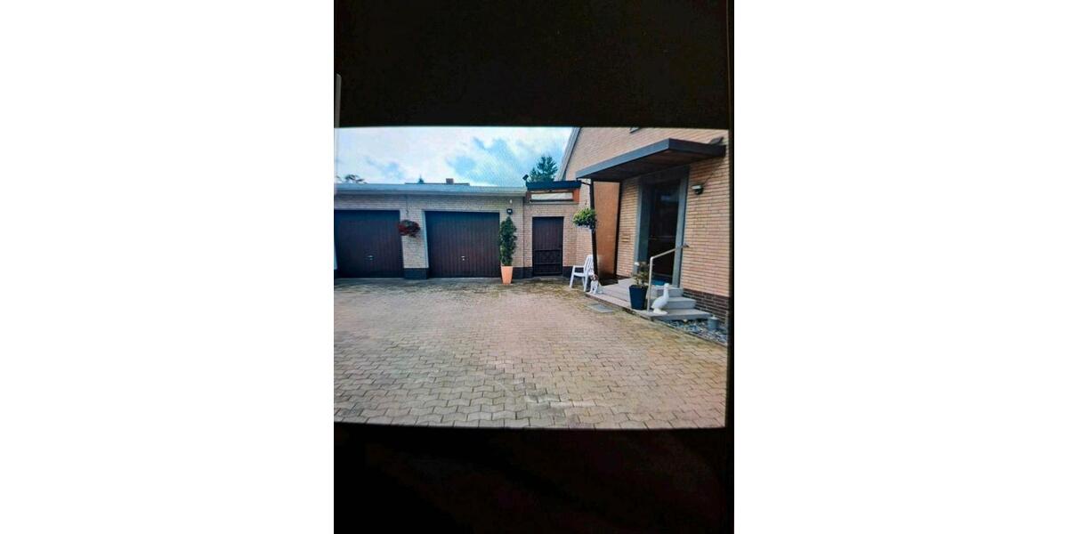Einfamilienhaus Borgholzhausen - 10 Zimmer, 154 m&sup2;, 365.000&euro; | Angebot:26323309