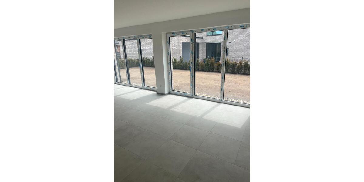 Erdgeschoßwohnung Verl - 5 Zimmer, 127 m&sup2;, 1.580&euro; | Angebot:26676641