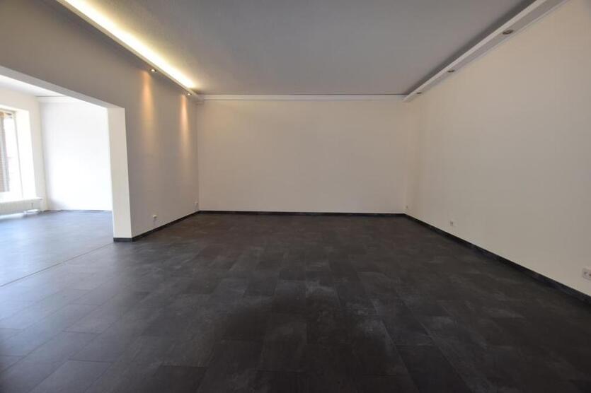 !!! Gewerbeeinheit in bester Verkehrslage – vielseitig nutzbar, Lübbecke !!! zimmer