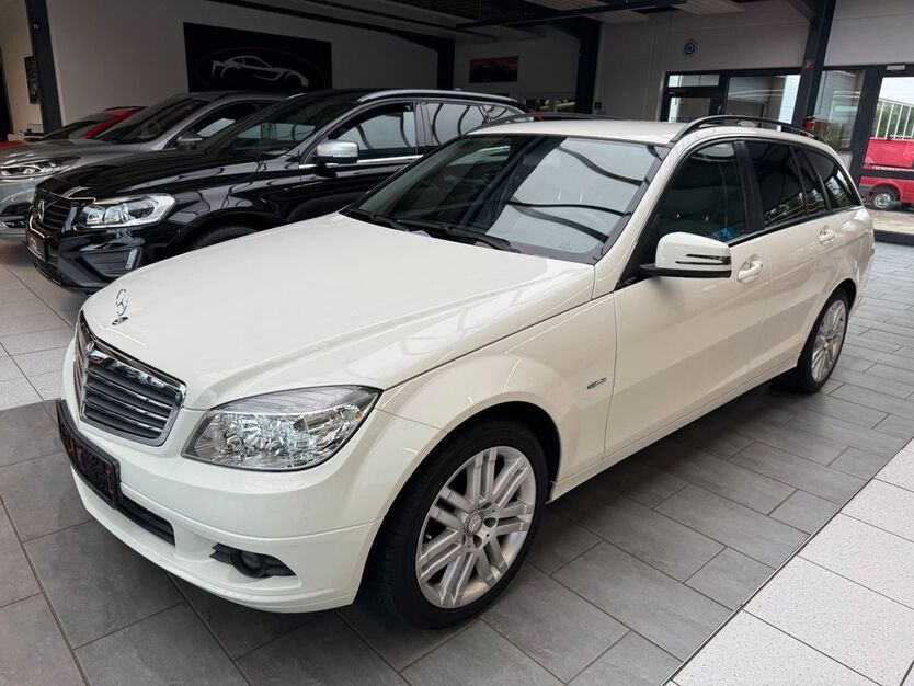 Mercedes-Benz C 250 176.000 km 7.950 € Detmold 32758