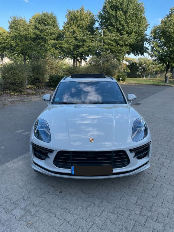 Porsche Macan 59.850 km 69.500 € Paderborn 33100