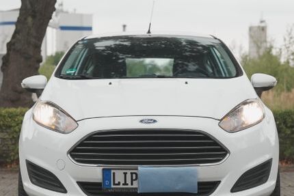 Ford Fiesta 121.000 km 5.000 &euro; Lage 32791