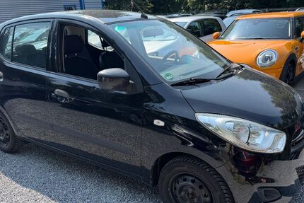 Hyundai i10 134.000 km 1.699 &euro; Detmold 32758