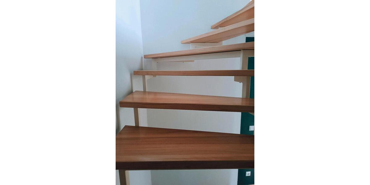 Reihenhaus Steinhagen - 4 Zimmer, 183 m&sup2;, 1.650&euro; | Angebot:25647278