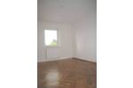 3-Zimmer-Erdgeschoßwohnung mit Terrasse!