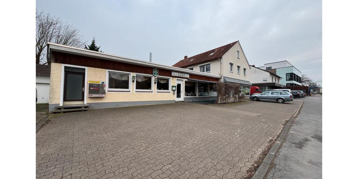 ZU VERMIETEN LADENLOKAL in BündeDünne zimmer