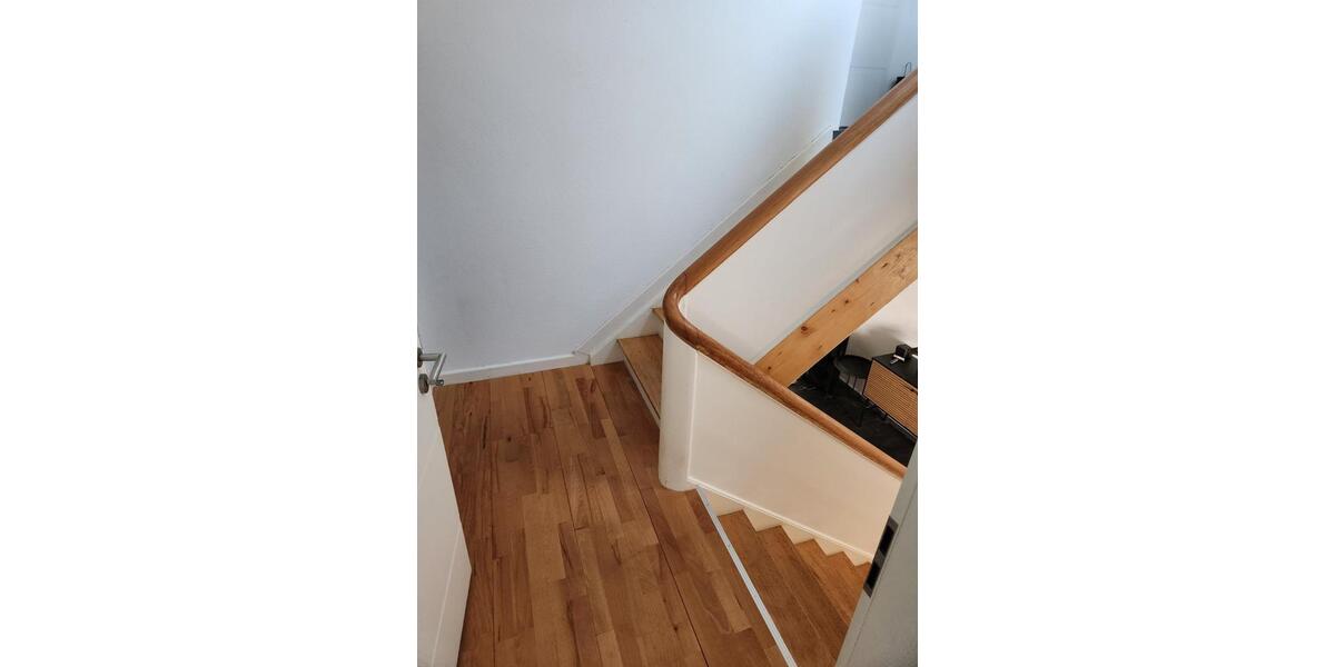 Einfamilienhaus Lage - 5.5 Zimmer, 185 m&sup2;, 399.000&euro; | Angebot:27083388