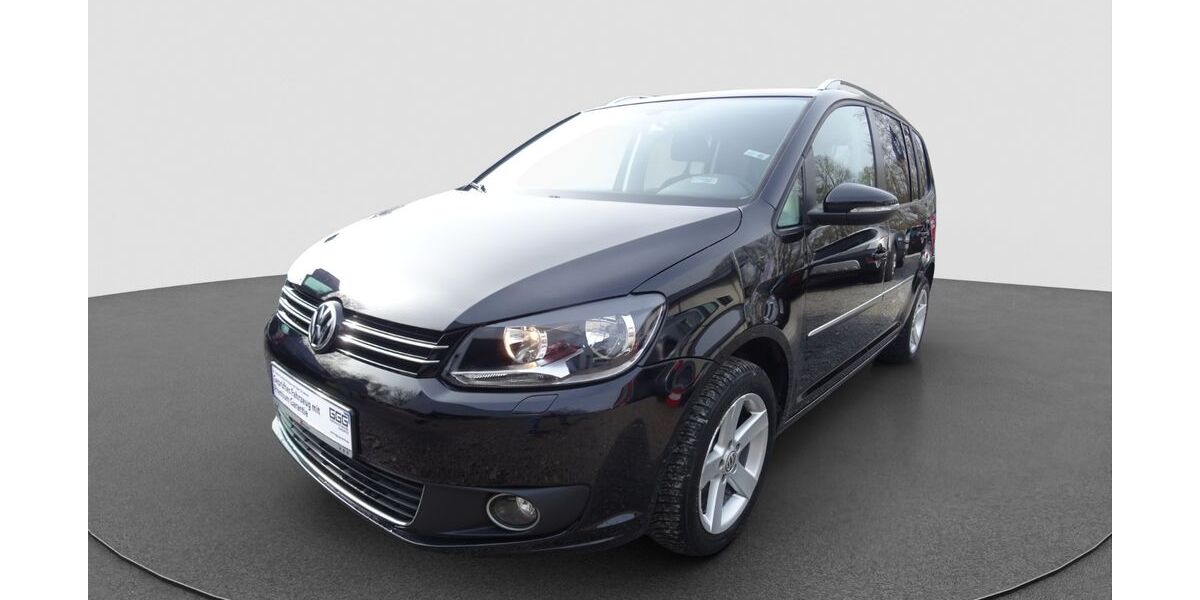 VW Touran 118.214 km 10.990 &euro; Löhne 32584