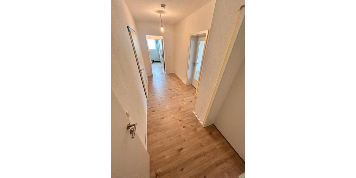 Etagenwohnung Bielefeld Heepen - 4 Zimmer, 100 m&sup2;, 1.150&euro; | Angebot:26252182