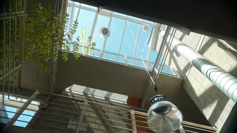 GILDE-Forum Detmold: 122 m² Büro, perfekt aufgeteilt u. mit eigener Zufahrt zimmer