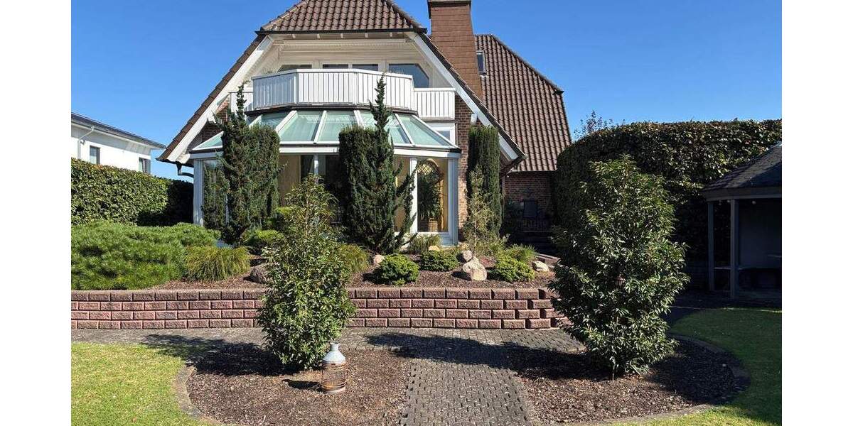 Geschmackvolles 1-2-Familienhaus mit Wintergarten und Gartenidylle 1 zimmer