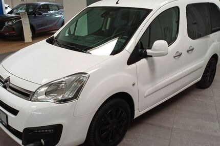Citroen Berlingo 120.980 km 7.950 € Bad Oeynhausen 32547