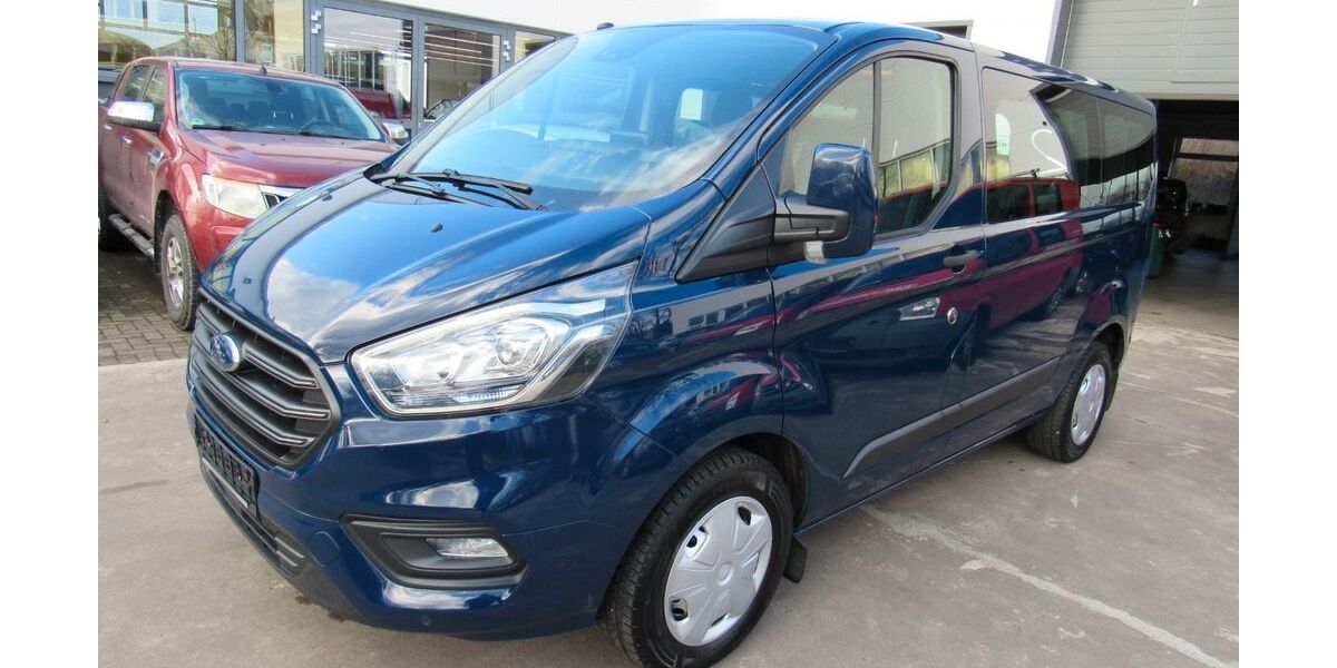 Ford Tourneo Custom 228.000 km 13.900 &euro; Detmold 32758