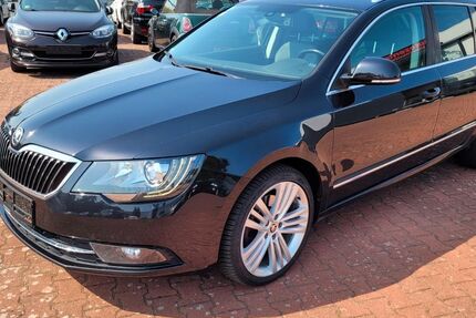 Skoda Superb 155.536 km 11.800 &euro; Halle (Westfalen) 33790