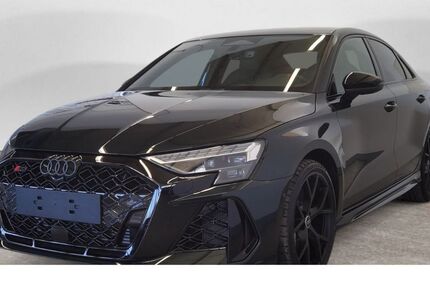 Audi RS3 4.990 km 82.990 &euro; Detmold 32756