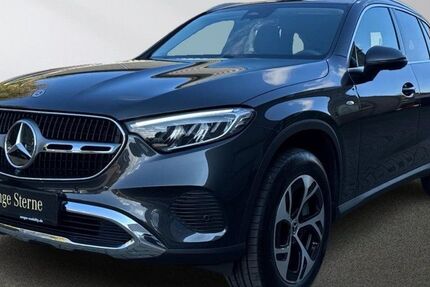 Mercedes-Benz GLC 300 13.699 km 61.490 € Bad Oeynhausen 32545